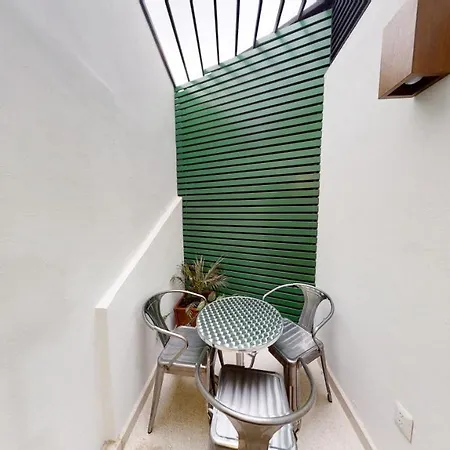 Tokio Suites-3
